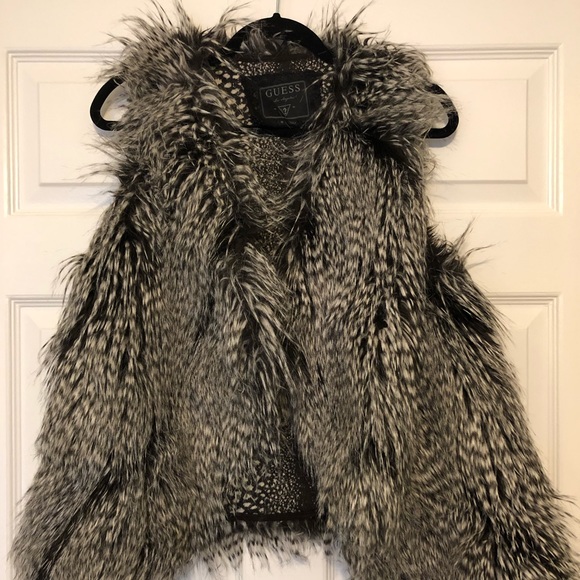 GUESS faux fur vest - Picture 1 of 1